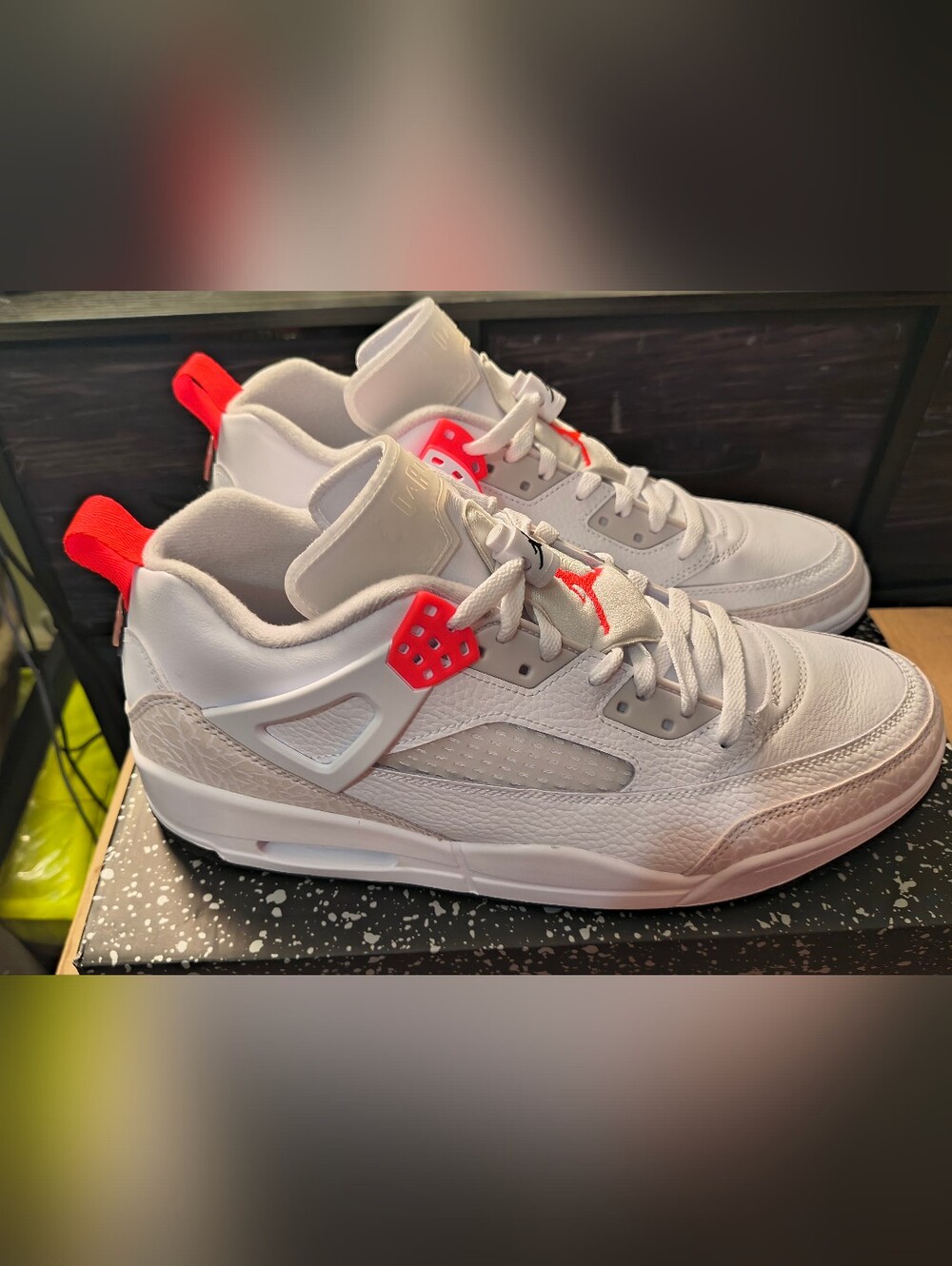 NIB 100% Real Jordan Spizike Low Mens Sneakers